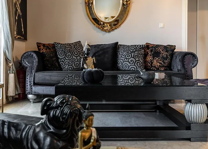 Black Velvet Villa *