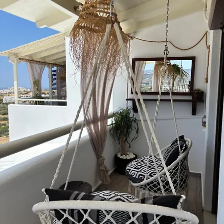 Villa Black Velvet